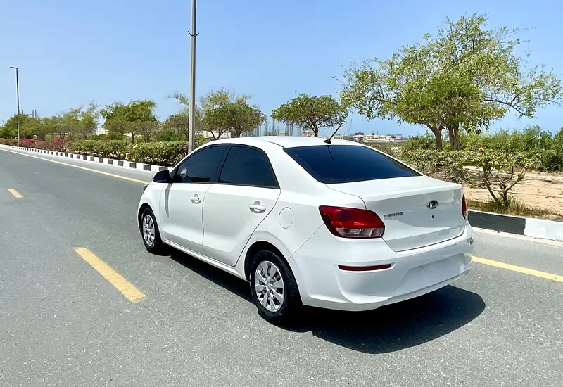 2021 Kia Pegas 