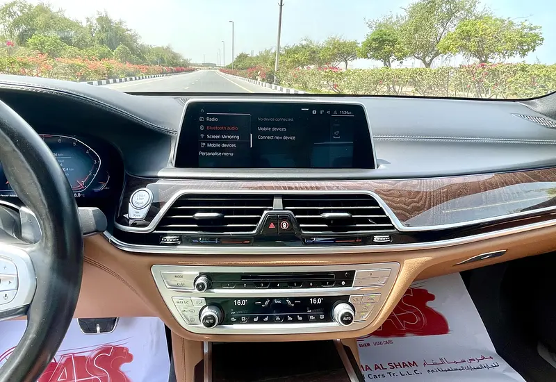 2022 BMW 730Li Executive