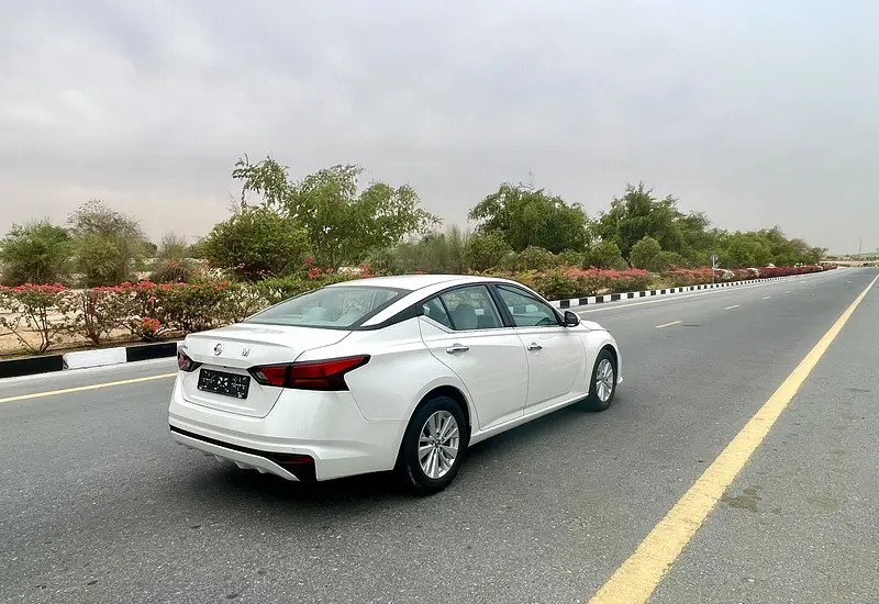 2022 Nissan Altima SE