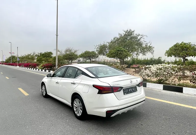 2022 Nissan Altima SE