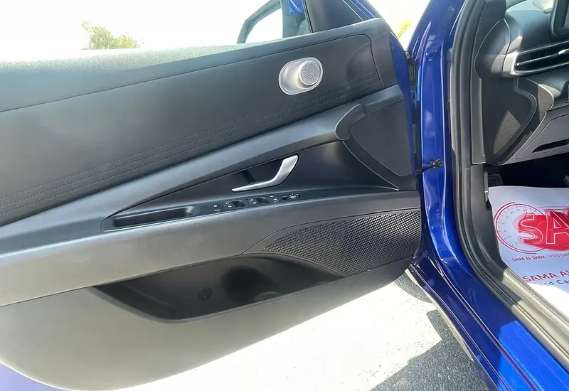 2022 Hyundai Elantra Comfort