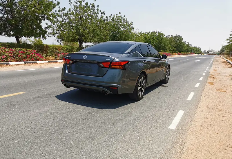 2020 Nissan Altima SV