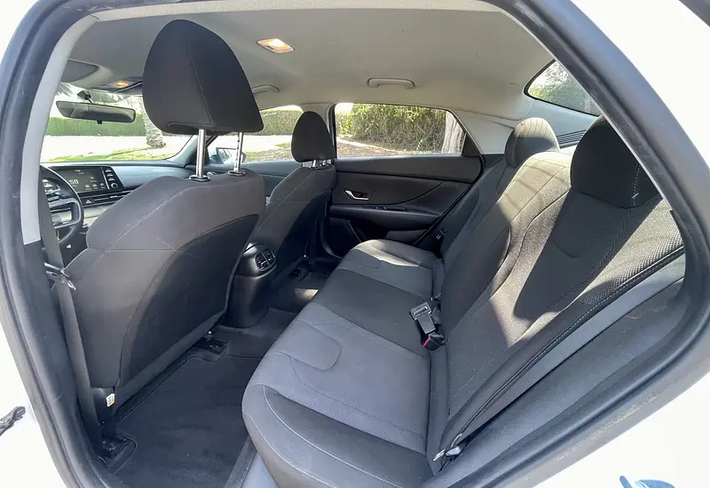 2021 Hyundai Elantra 